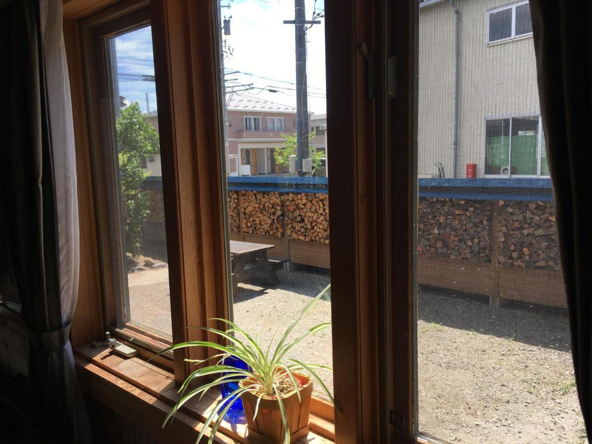 Carrefour Guesthouse カルフール ゲストハウス 富山市 エクステリア 写真